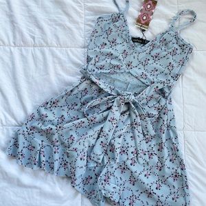 Petite floral tie front frill playsuit